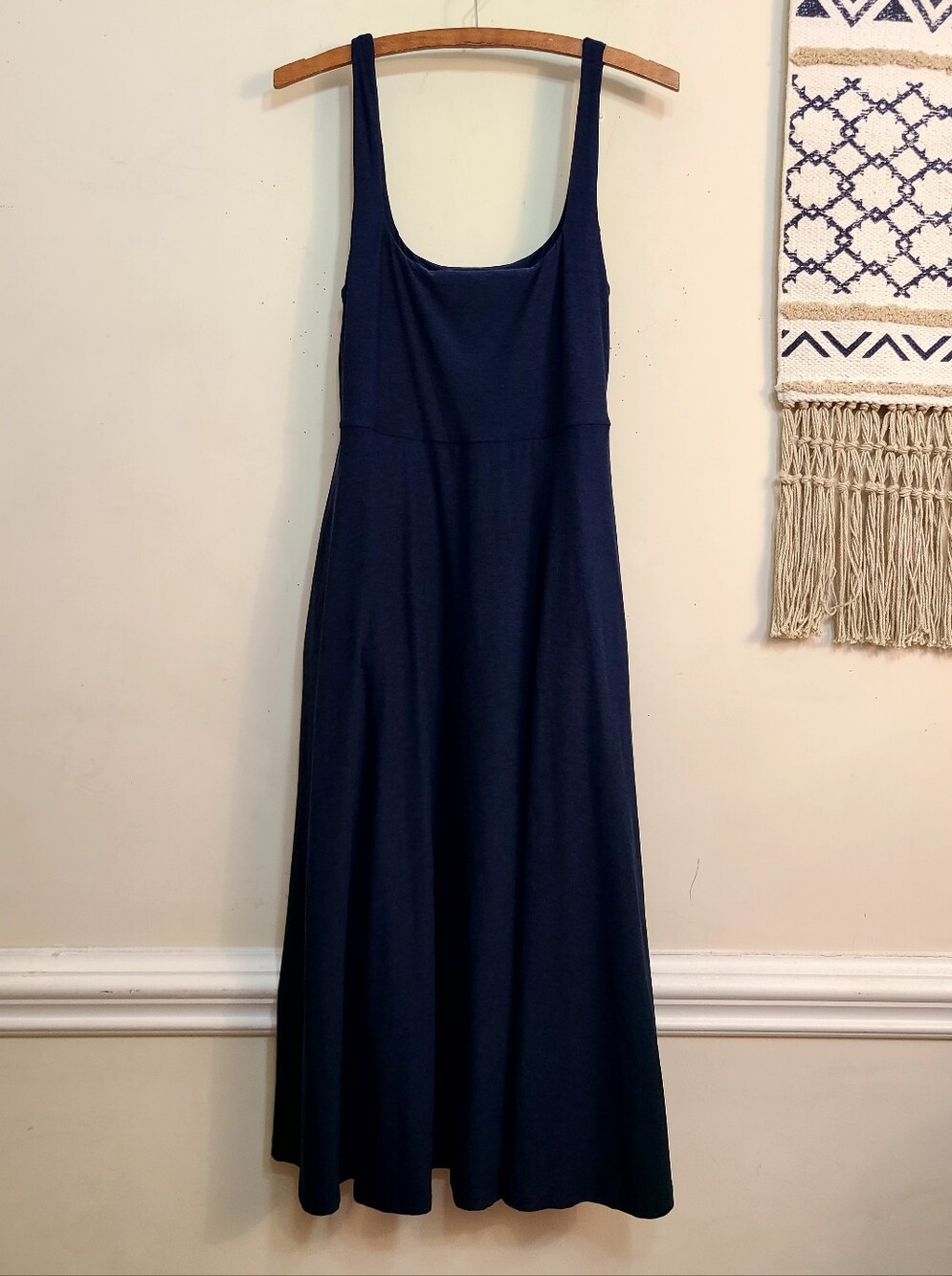 Beyond Yoga Featherweight At The Ready Square Neck Midi Dress  Size Medium - Picture 2 of 4